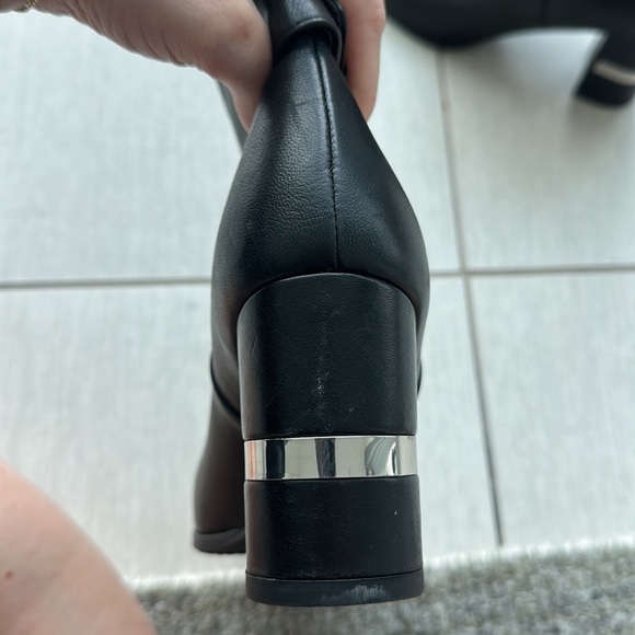 Stuart Weitzman Black Nappa Leather Booties - Picture 3 of 5